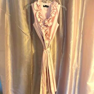 Stunning Jessica Howard dress!! ( size 6 women’s) 🎀